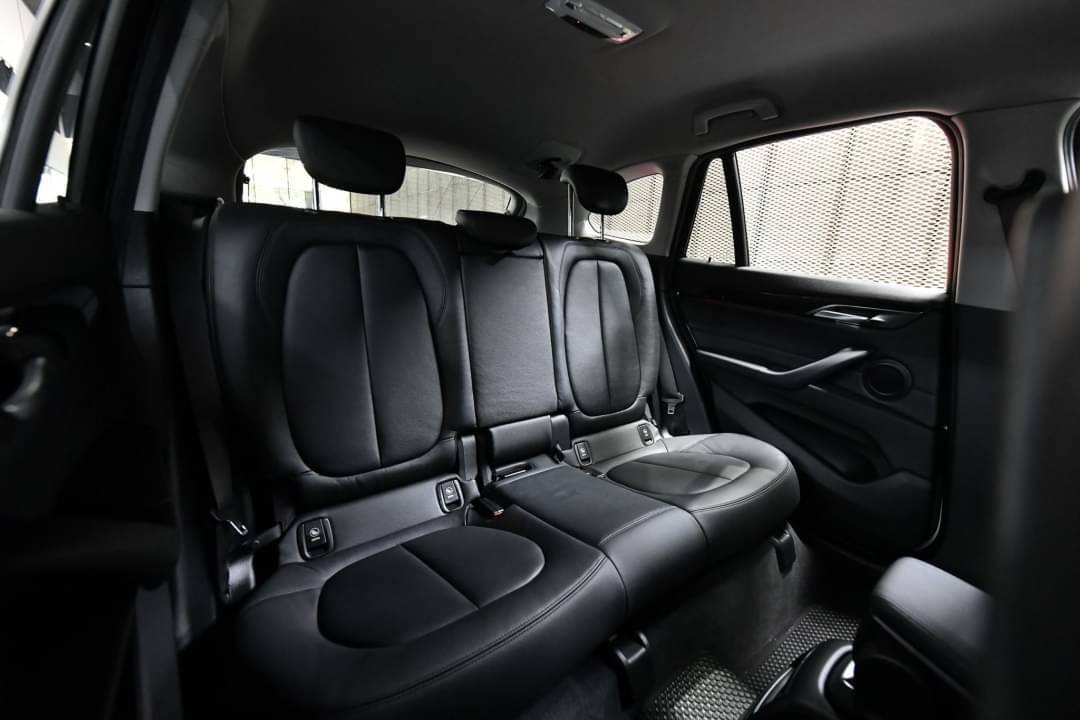 BMW X1 sDrive18i Iconic ปี 2019