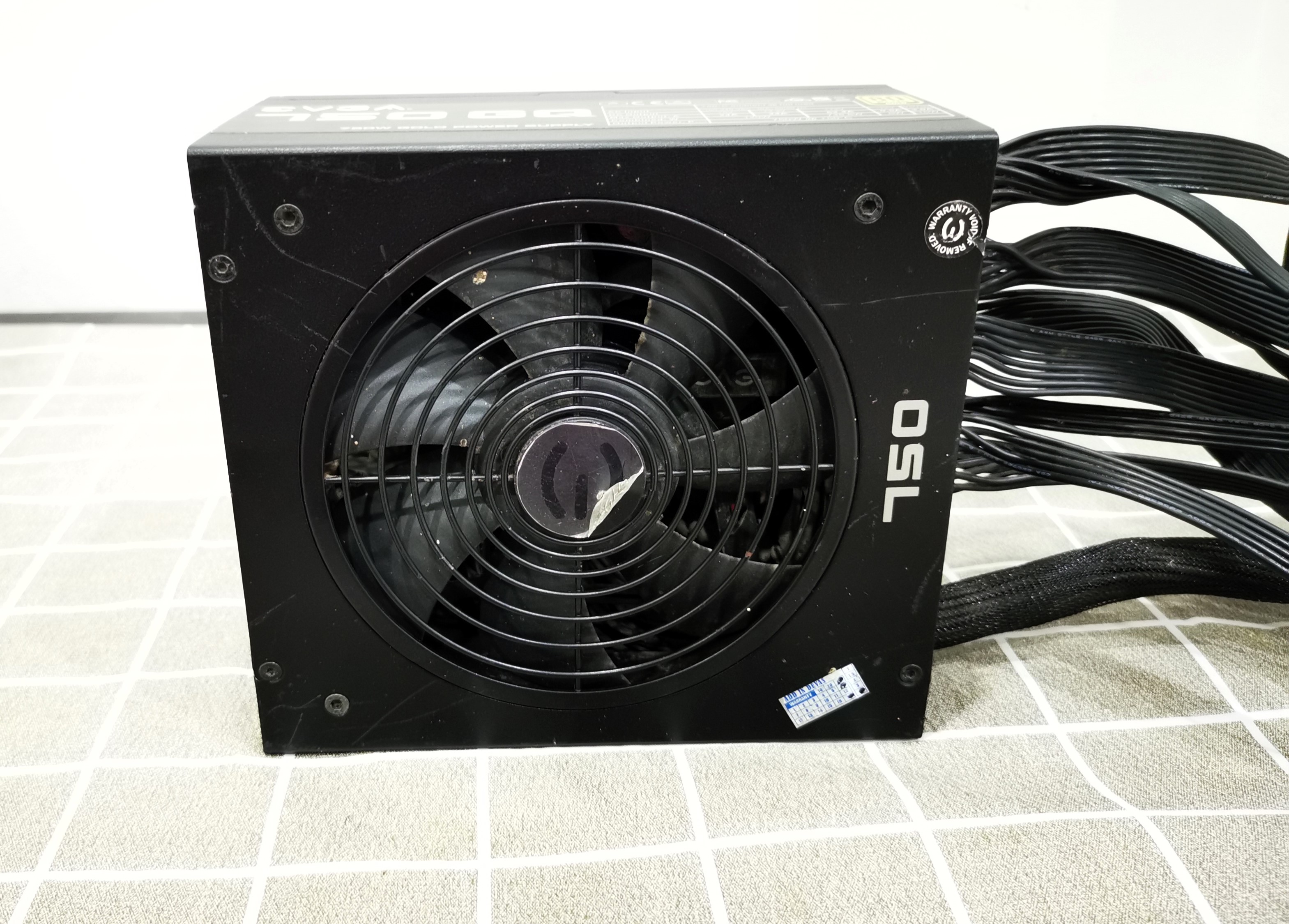 PSU EVGA 750GQ 750W (80+ Gold)