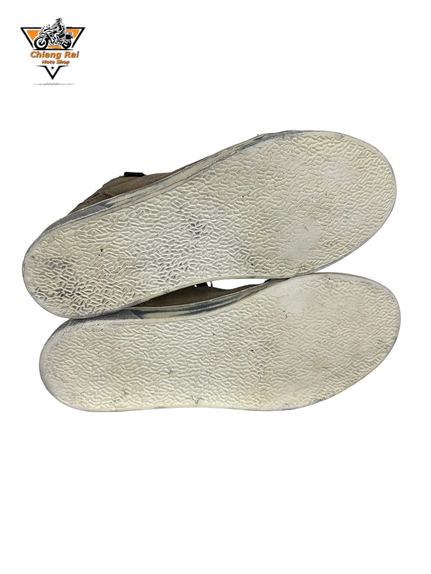 รองเท้าขี่มอเตอร์ไซด์( มือสอง) RCBS-458 Size ขนาดจากป้าย 42-43:EUR / 7.5:UK / 25.2:Cm.(VANUCCI)