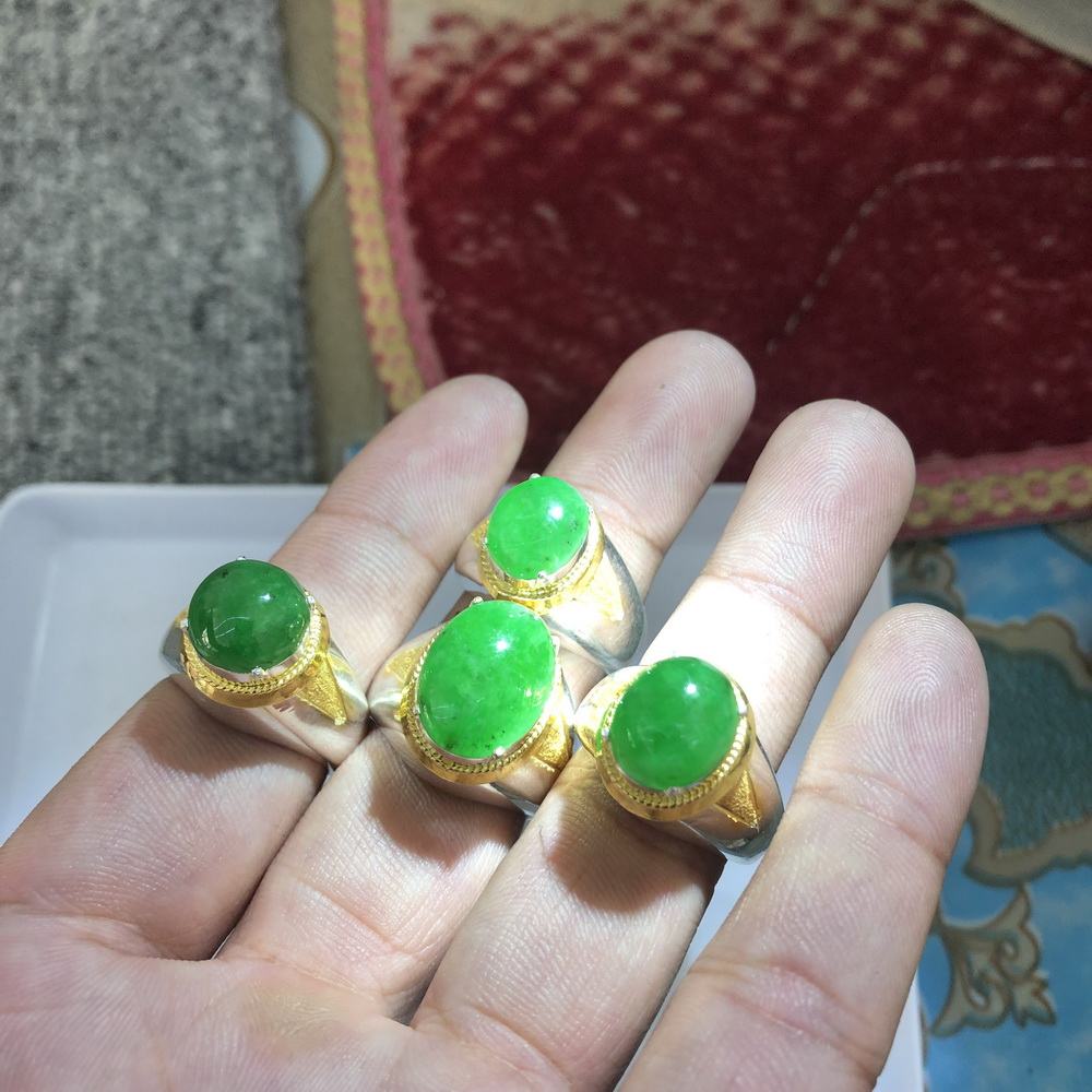 แหวนหยก ผู้ชาย แหวนหยกพม่า หยกเขียว jade ring