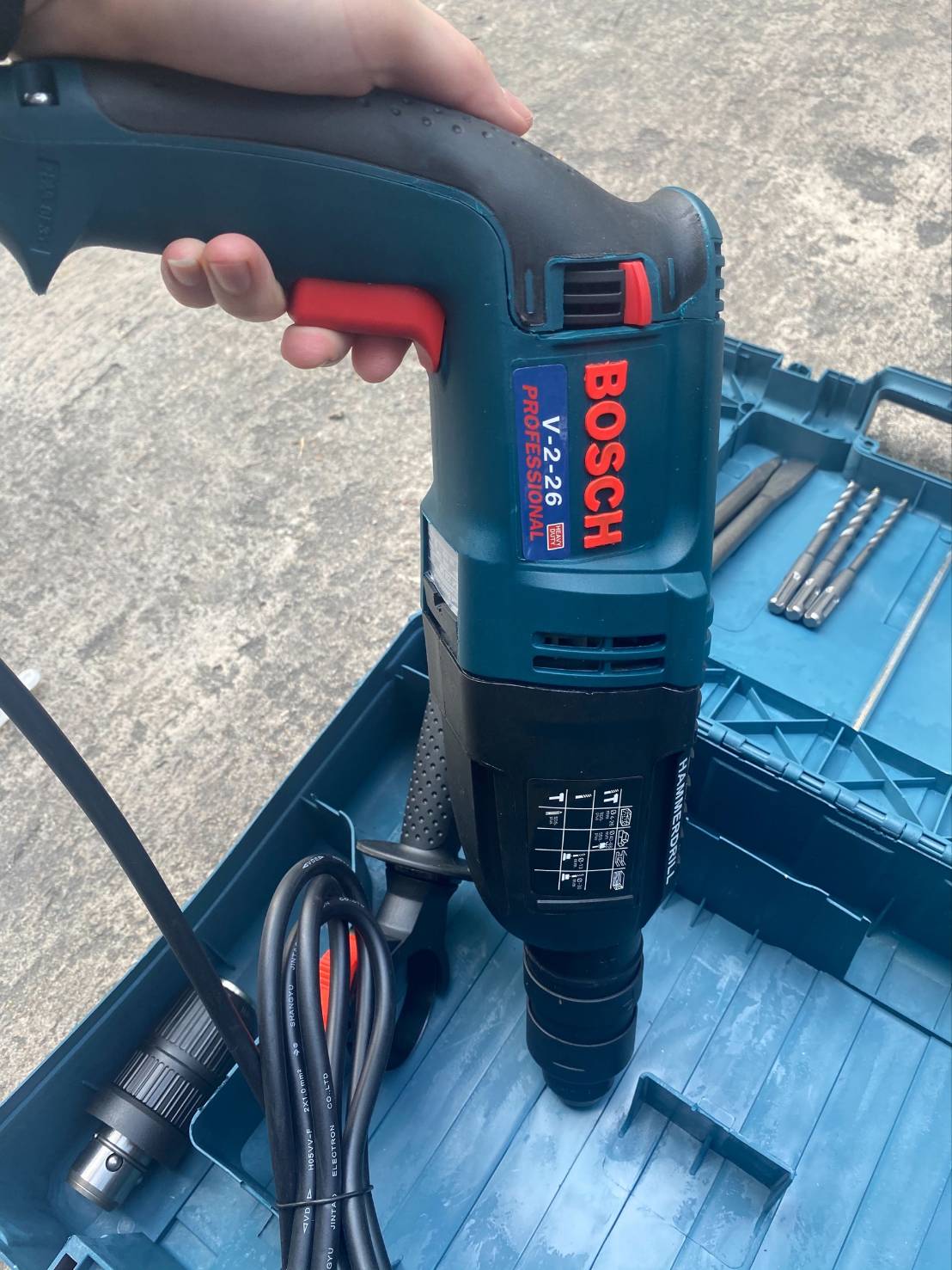 สว่านโรตารี่ Bosch 3 ระบบ รุ่น Mod.26 พร้อมกระเป๋าจัดเก็บอย่างดี