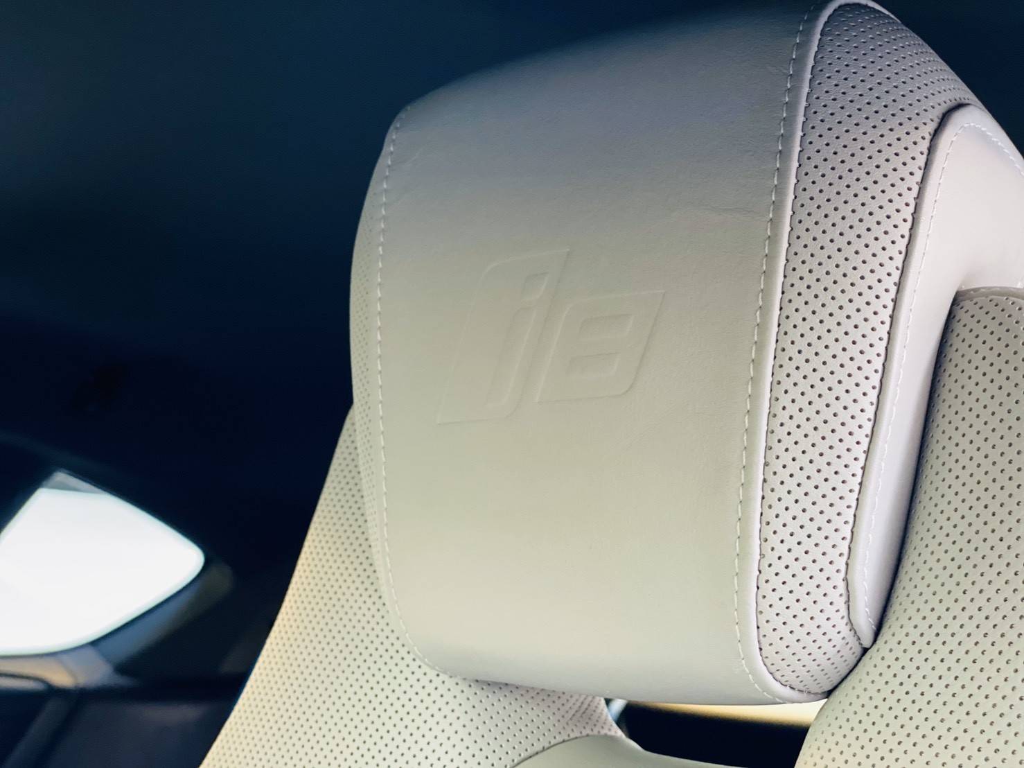BMW i8 impulse FullOption ปี 2015