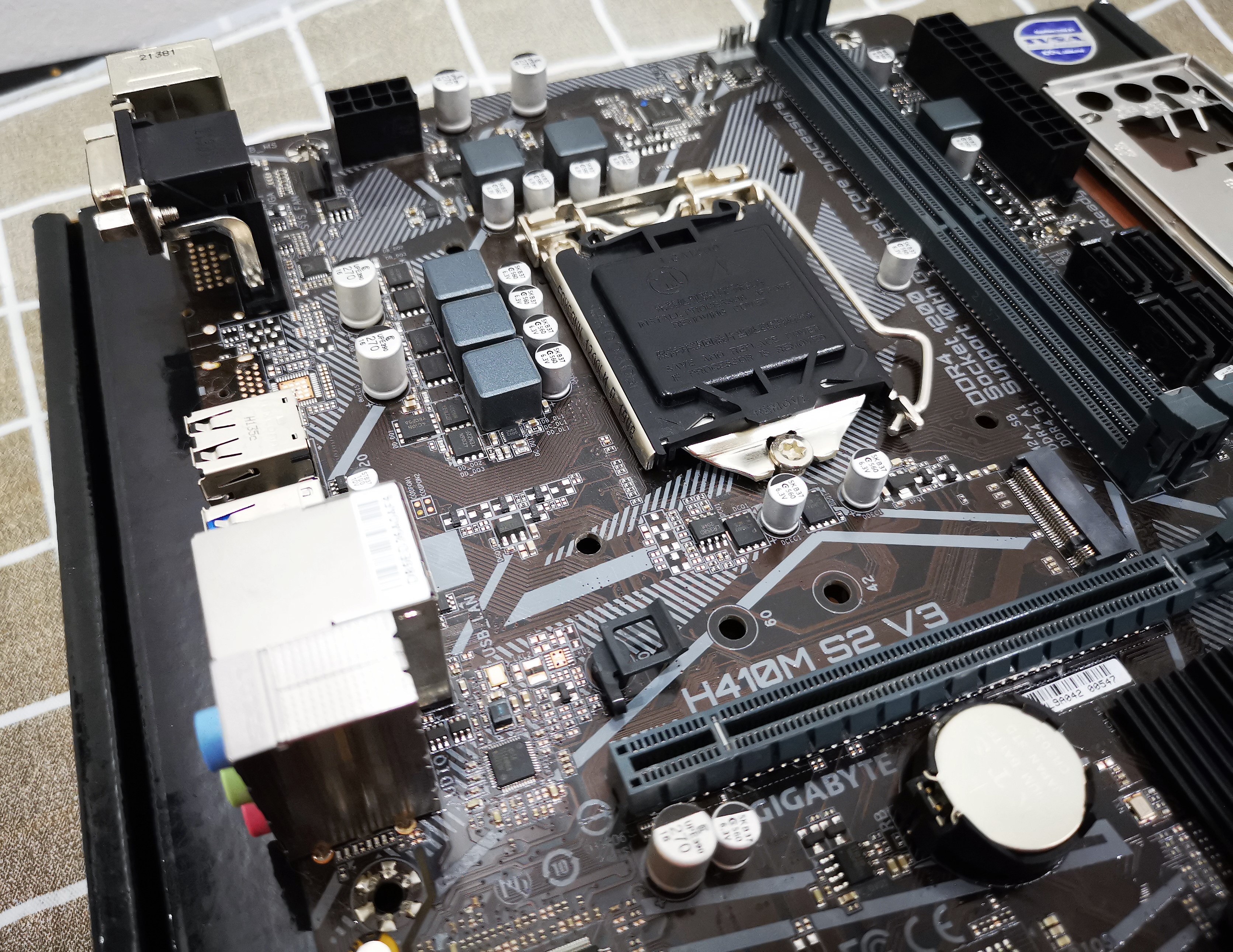 M/B Gigabyte H410M S2 V3
