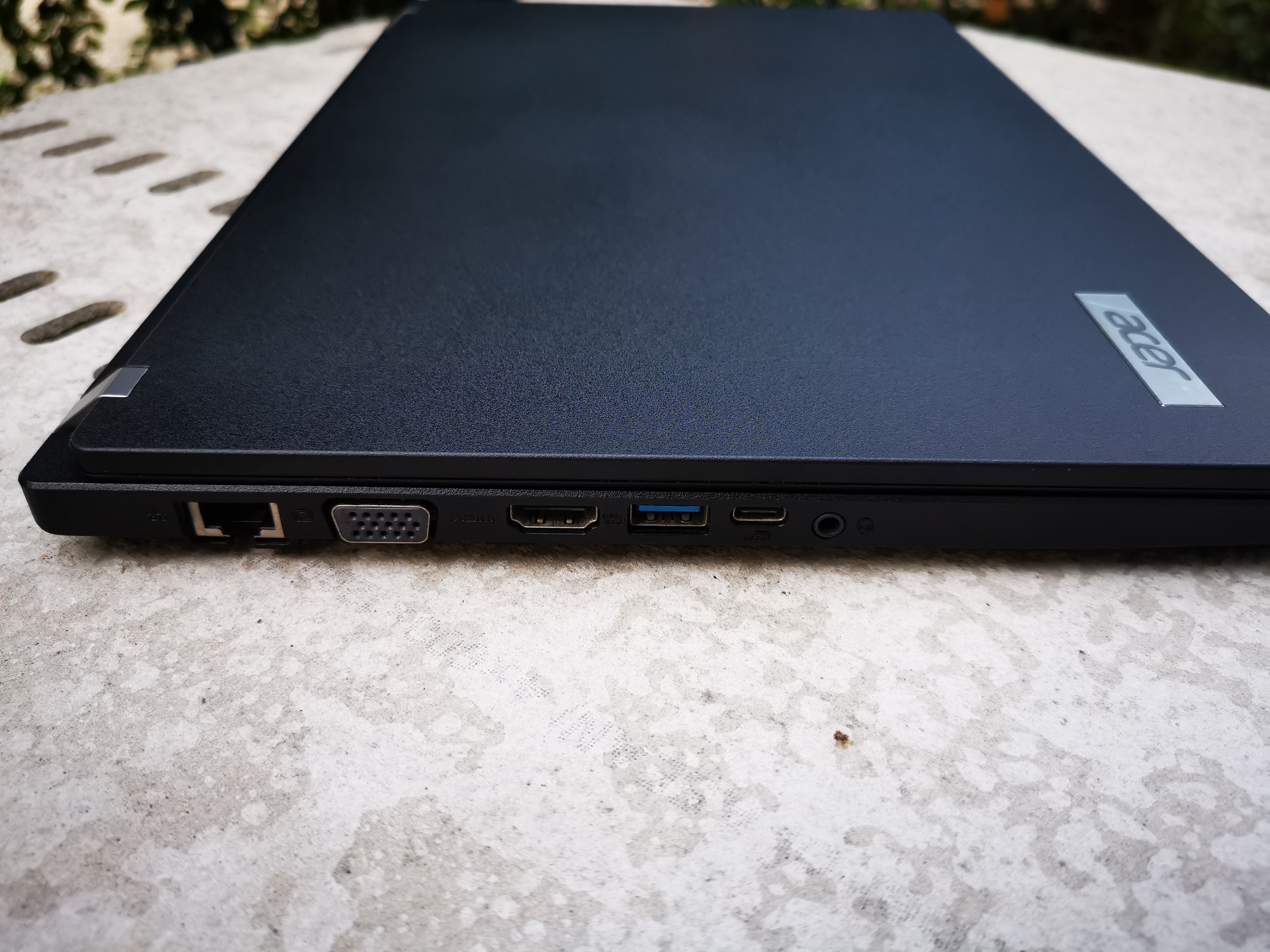 Acer TravelMate P449