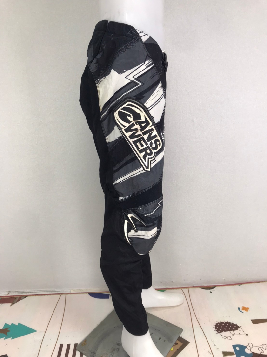 กางเกงขี่มอเตอร์ไซด์ ( มือสอง ) E&A 095 : เอว 28" ยาว 28" ** ANSWER **