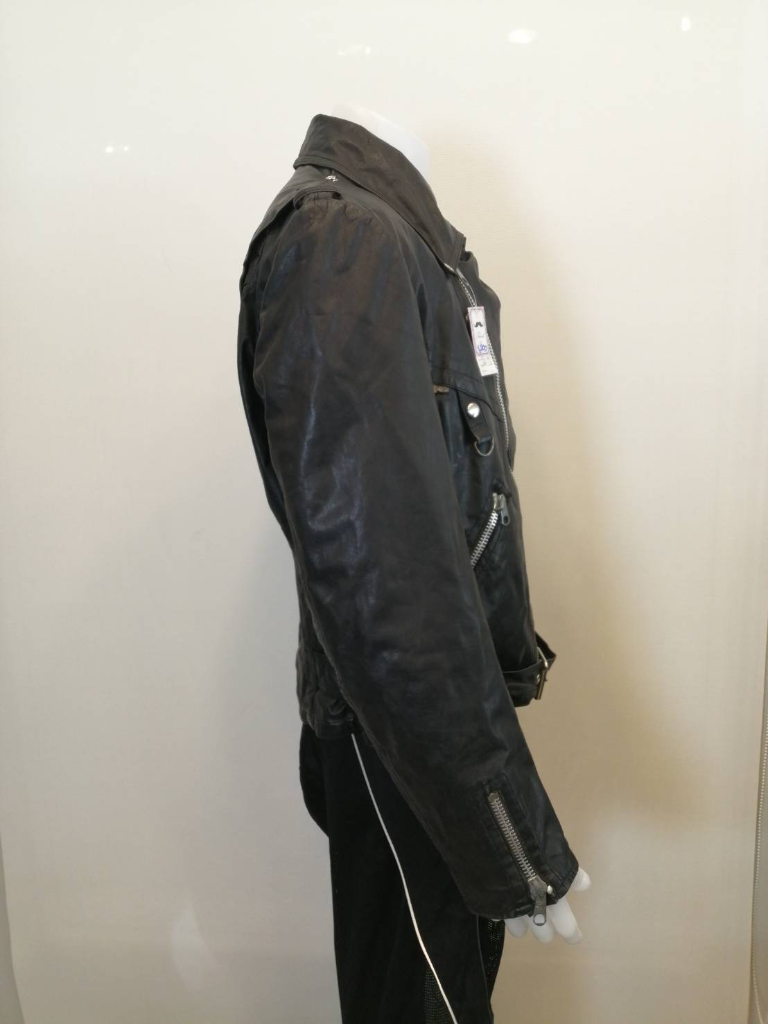 เสื้อขี่มอเตอร์ไซด์( มือสอง) RCS 301 อก 48" ยาว 24" **ยี่ห้อ - **(ไม่มีการ์ด)