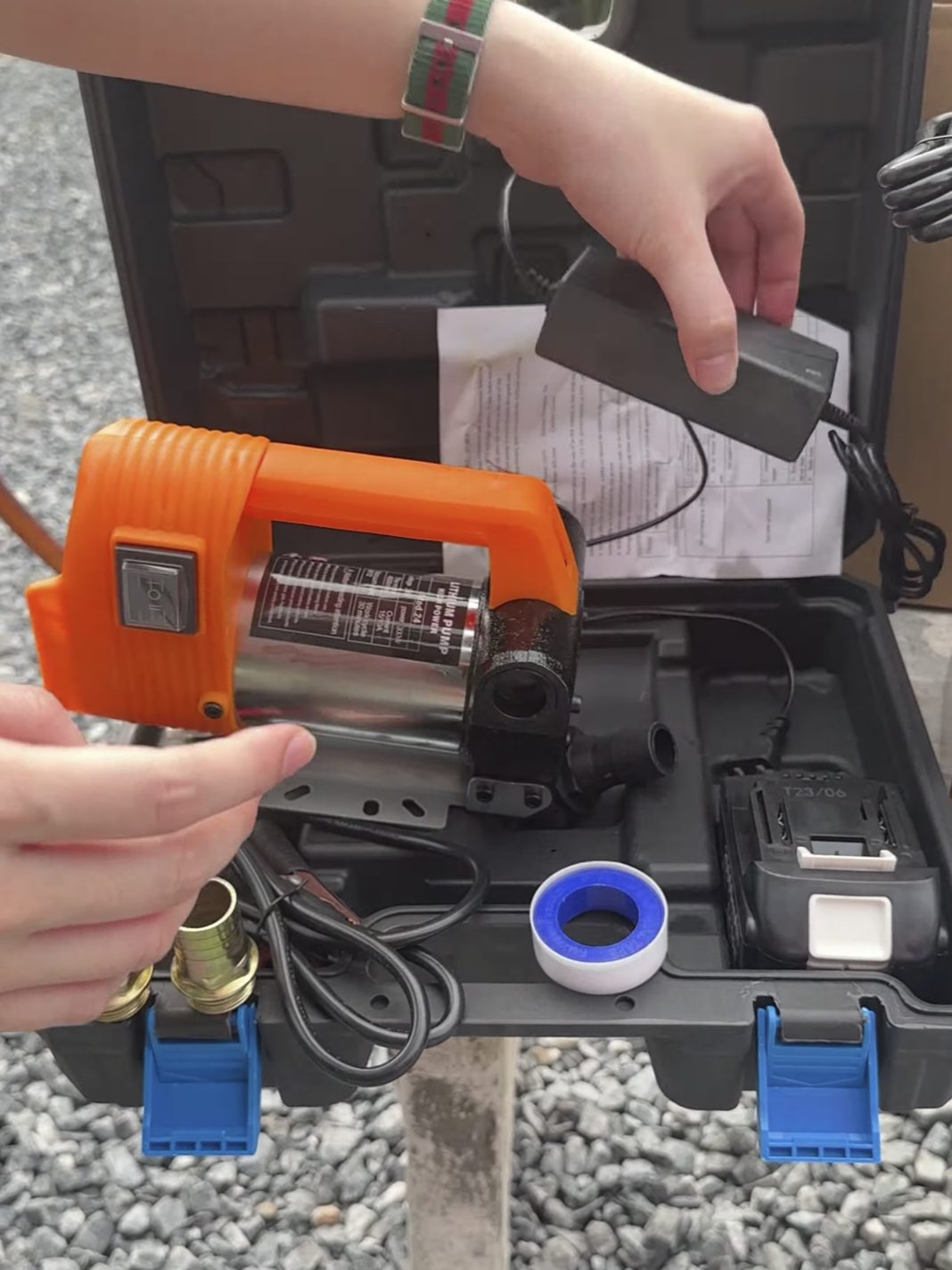 ปั๊มน้ำมันไร้สาย 2 in1 ONSEN 24V