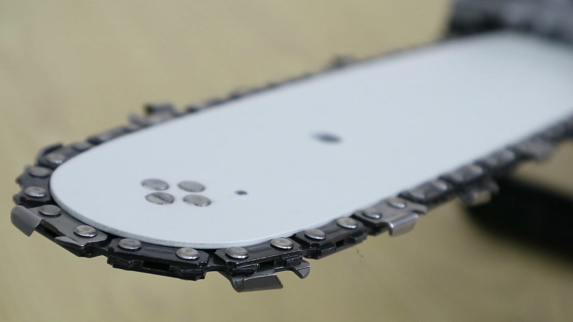 CHIANSAW บาร์โซ่หินเจียร์ ตัดไม้ได้หนาสุด 8 นิ้ว