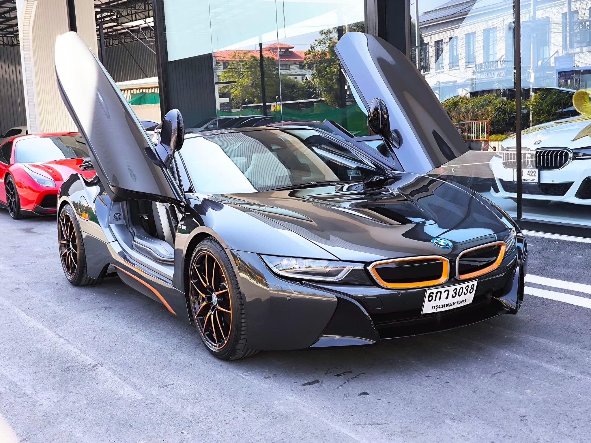 BMW i8 Roadster Coupe 1.5 4WD ปี 2019