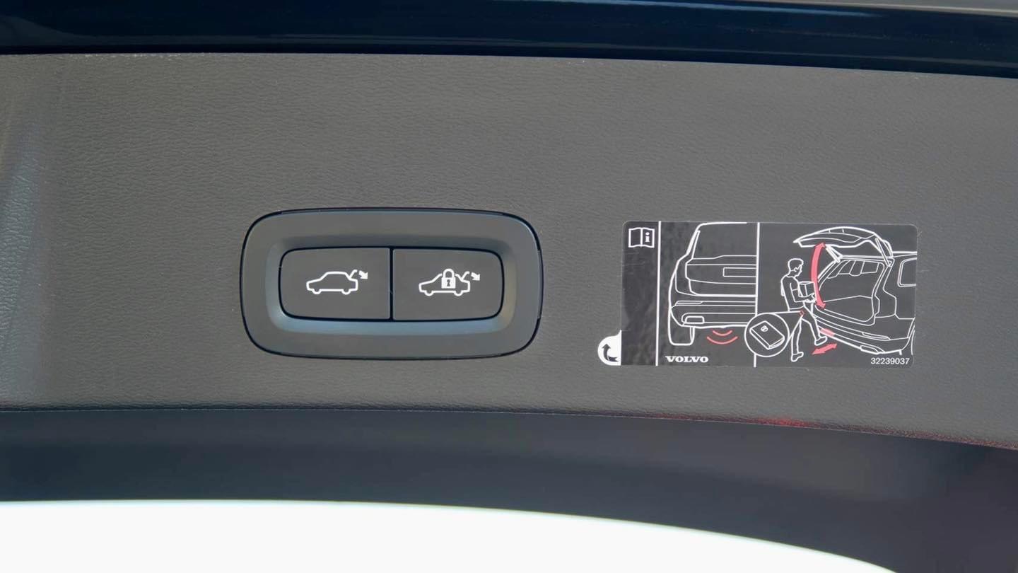 Volvo XC40 Recharge T5 (Plug-in Hybrid) Inscription ปลายปี 2020