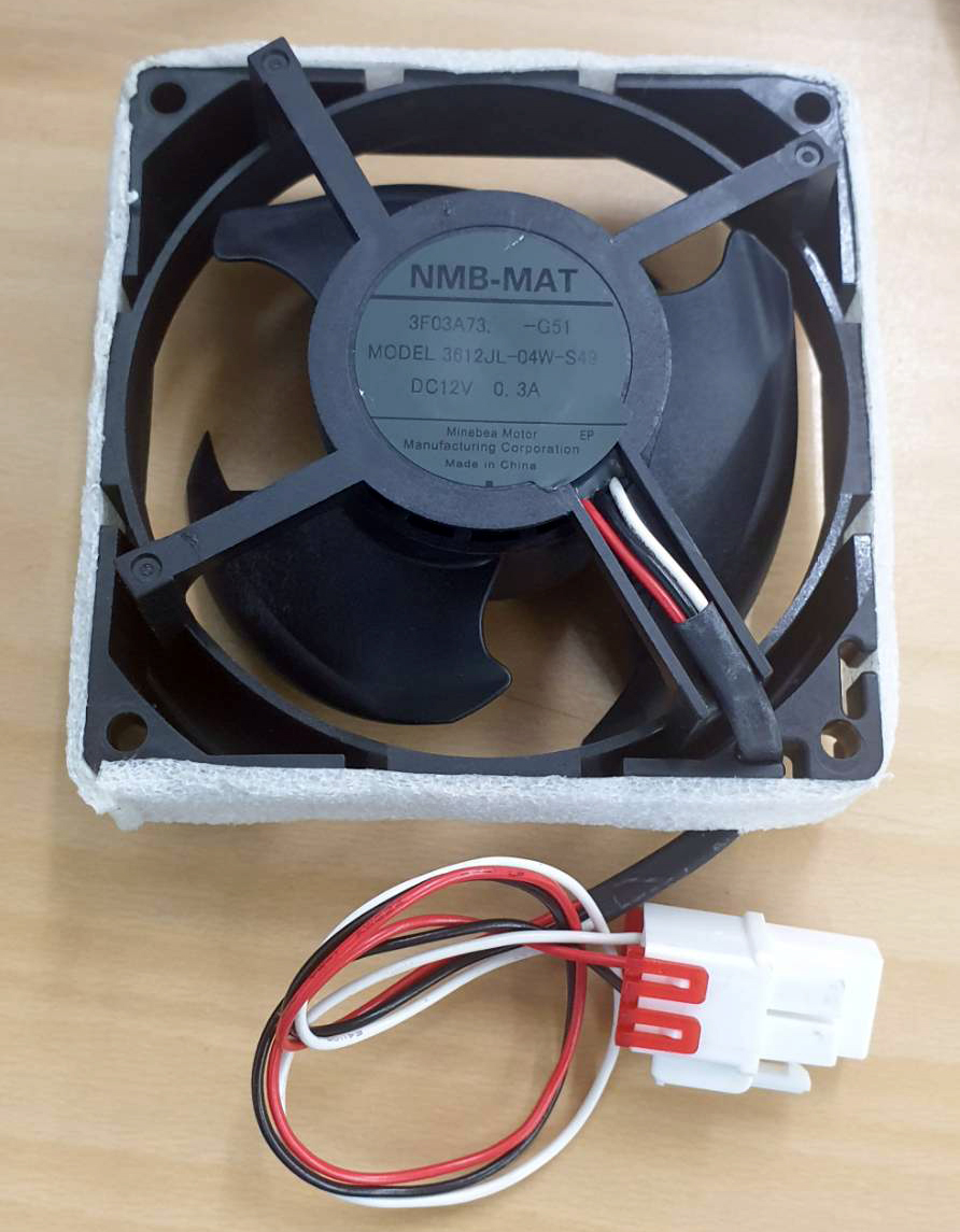 พัดลมตู้เย็น SAMSUNG เบอร์ 3612JL-04W-S49 (ขนาด 9.2 x 9.2 cm) สินค้าถอดใหม่