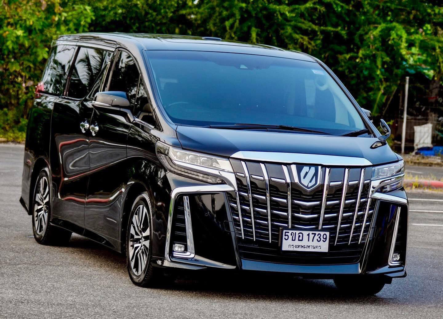 Toyota Alphard 2.5 SC Package ปี 2020 แท้