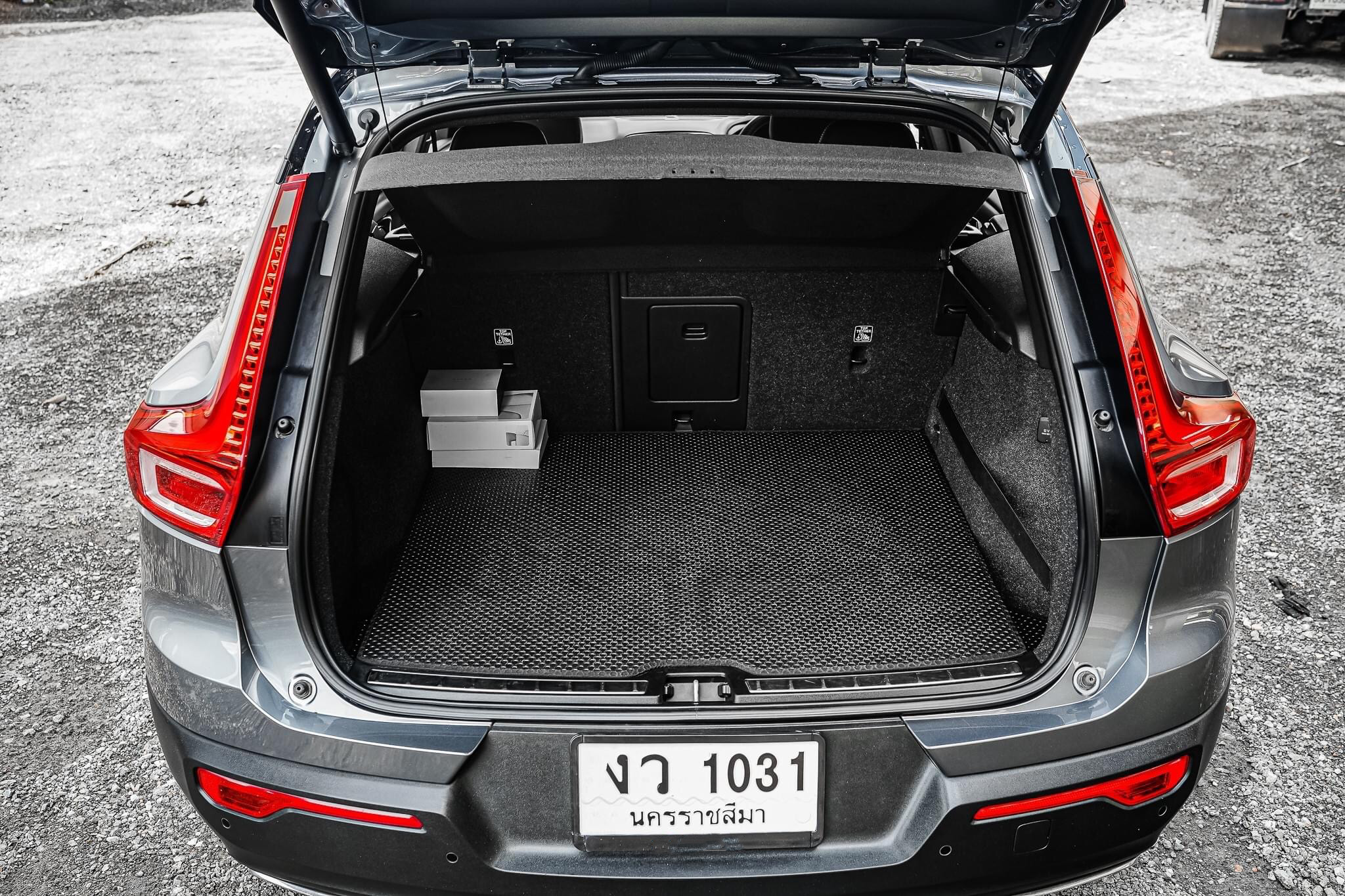Volvo XC40 T5 R-Design AWD ปี 2019