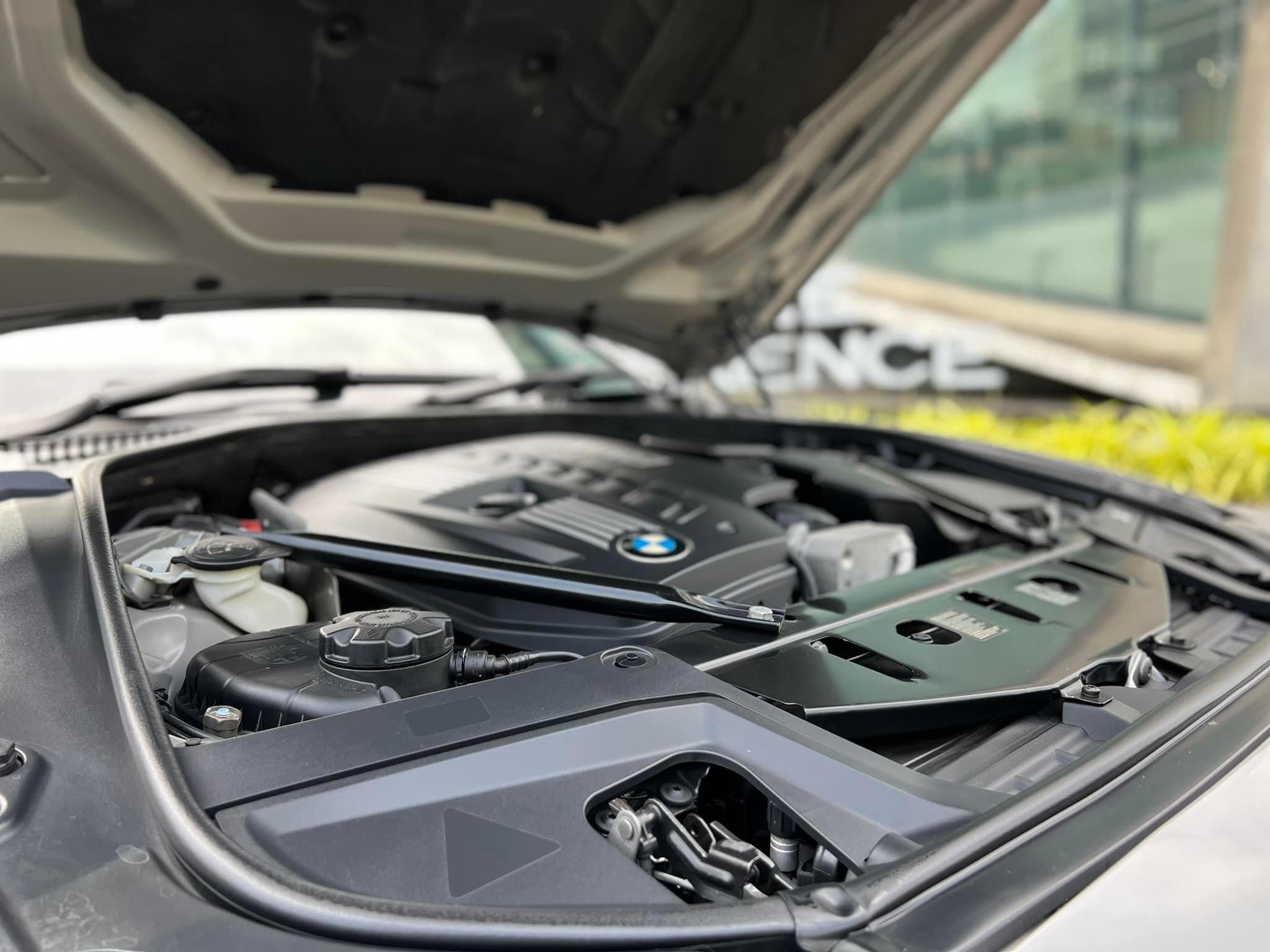 BMW 523i Highline TOP สุด ปี 2012