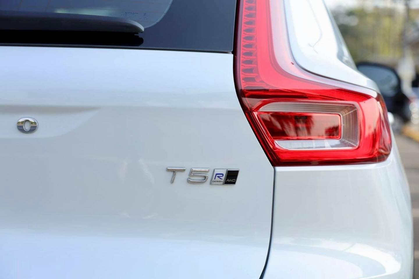 Volvo XC40 T5 R-Design AWD ปี 2019