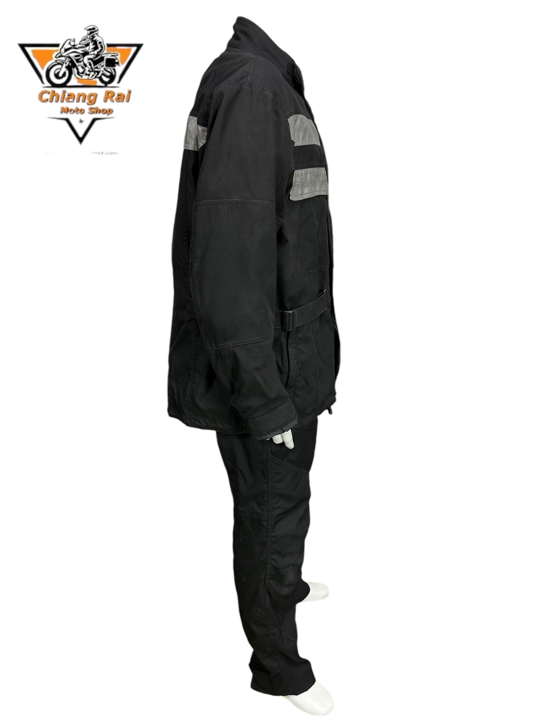 ชุดสำหรับขี่มอเตอร์ไซด์ ( มือสอง ) SET 012 ชุดทัวริ่ง เสื้อการ์ด + กางเกง ยี่ห้อ* ** BMW***