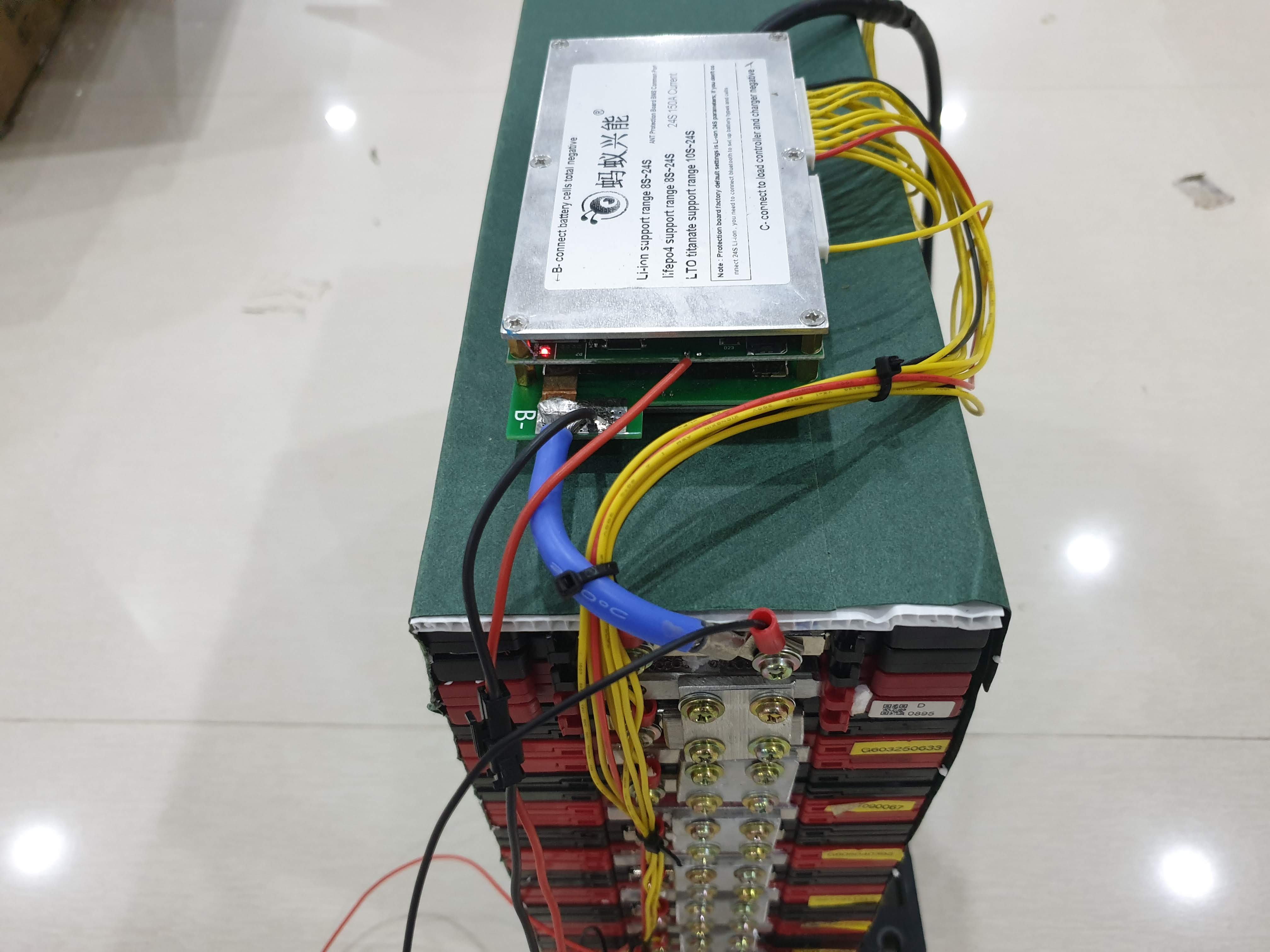 แบตเตอรี่ลิเทียม รถไฟฟ้า โซล่าเซลล์สำเร็จรูป 48v 54Ah