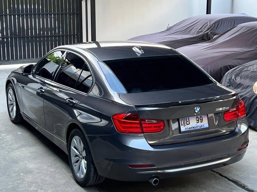 BMW 320d ดีเซล ปี2013
