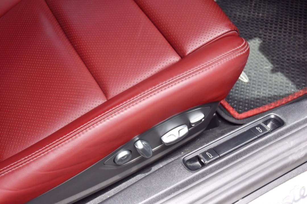 Porsche Boxster 718 ปี2017