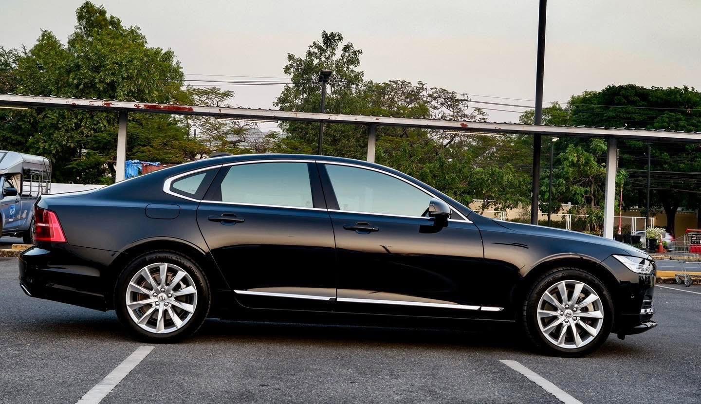 Volvo S90 T8 Momentum ปี 2018