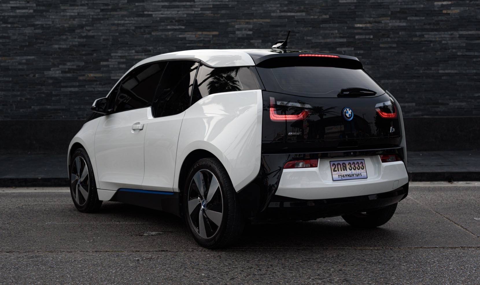 BMW I3 Full eletriccar ปี 2015