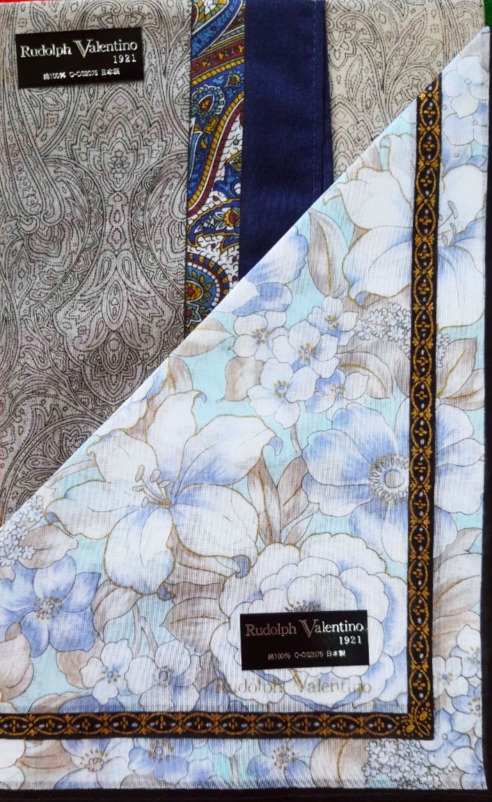 ผ้าเช็ดหน้าญี่ปุ่น Rudolph Valentino Size: 42x42 cm 1 set มี 2 ผืน MADE IN JAPAN cotton 100%