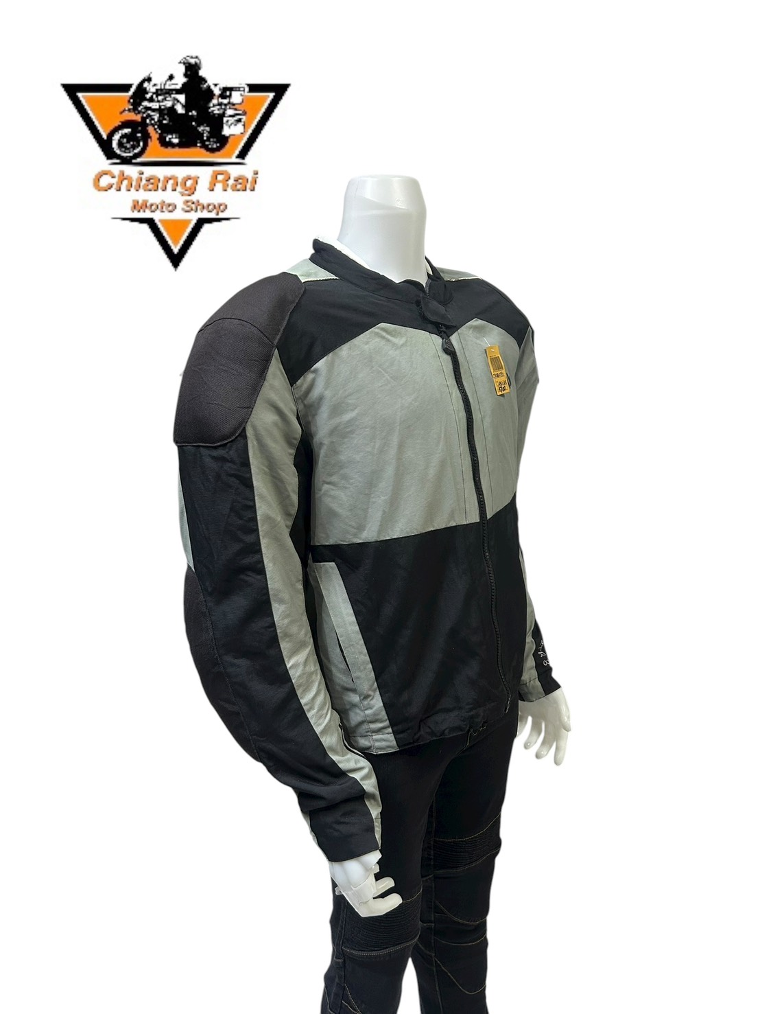 เสื้อขี่มอเตอร์ไซด์( มือสอง) CRSB 070 : อก 48" ยาว 25" (L) **Crivit**