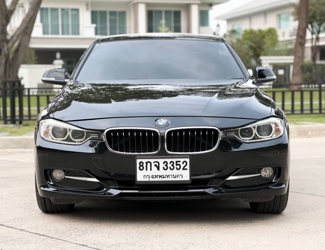 BMW 320d Sport F30 ปี 2012