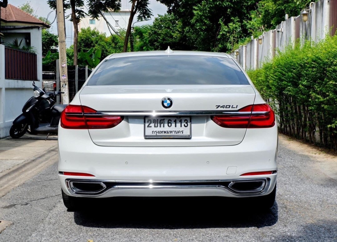BMW 740Li LIMOUSINE RHD G12 ปี 2016