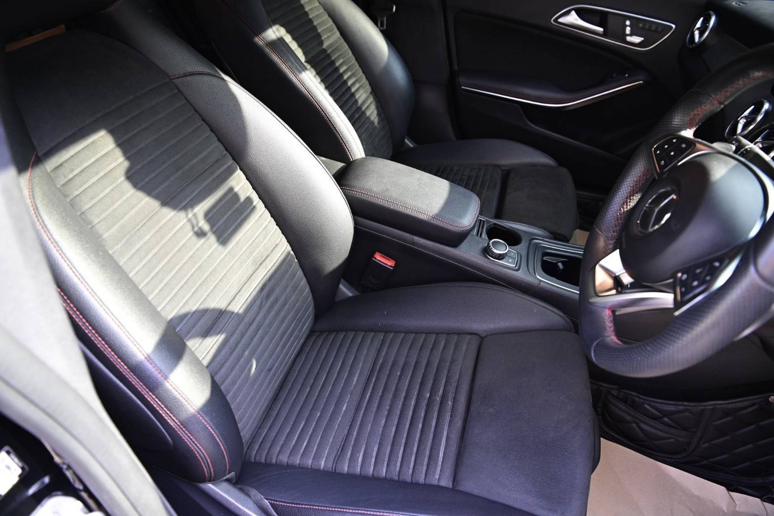 Mercedez-Benz CLA 250 Amg ปี2018