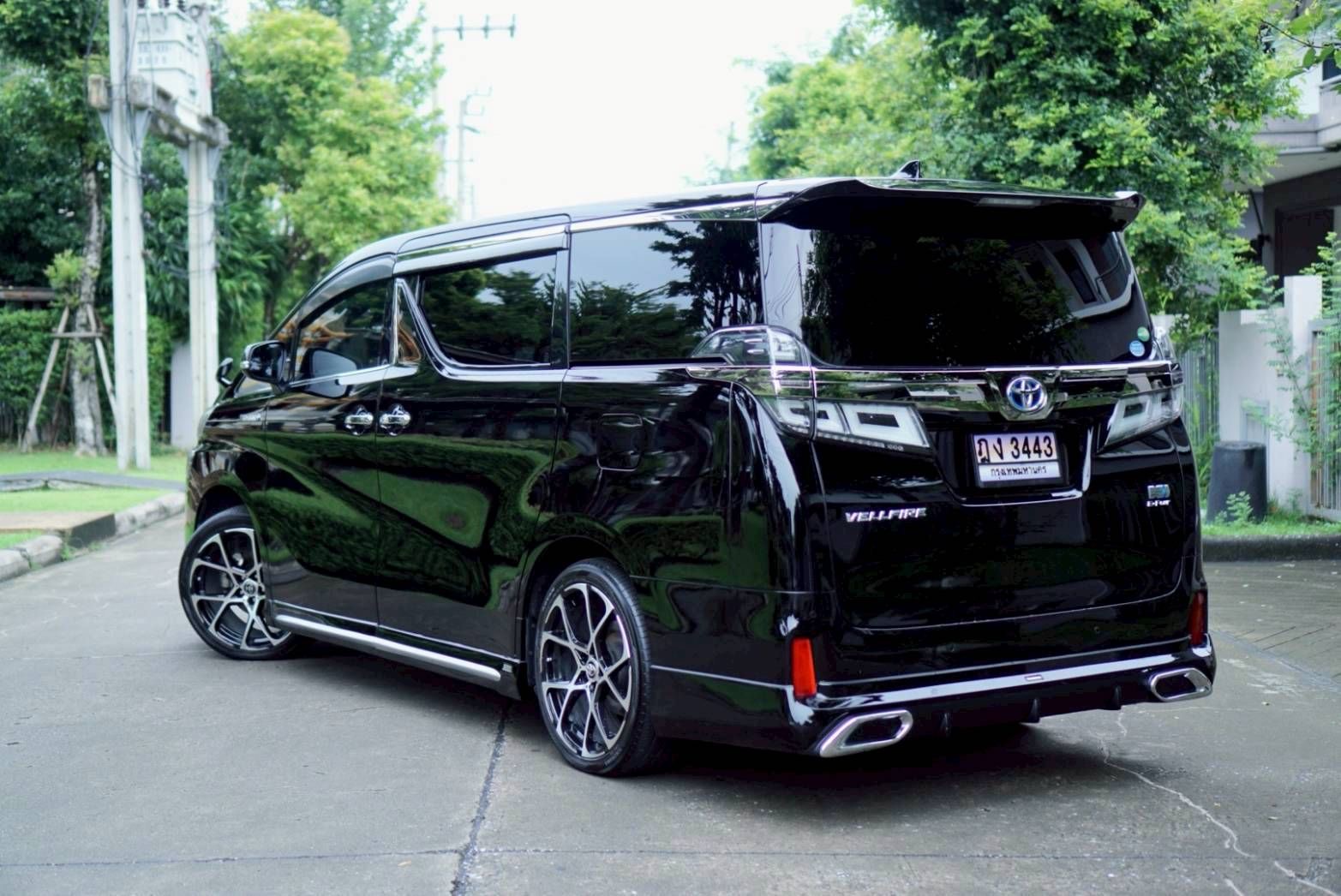 Toyota Vellfire ZRG LX Mode ( MINOR CHANGE ) ปี 2019