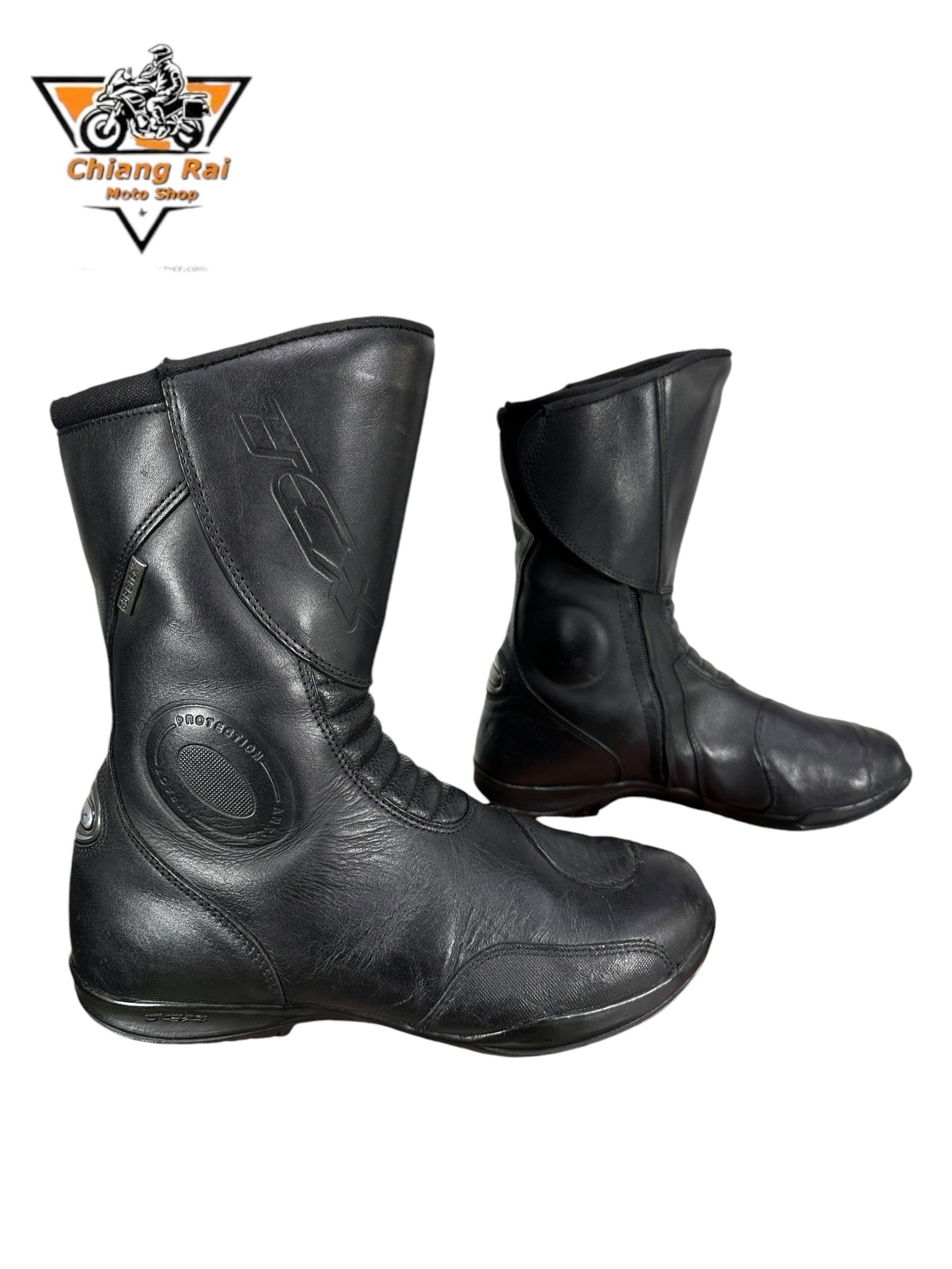 รองเท้าขี่มอเตอร์ไซด์( มือสอง) RCBS-820 Size ขนาดจากป้าย 41:EUR / 7:UK / 26:Cm.(TCX)