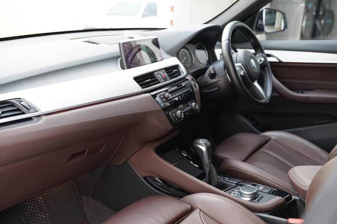 BMW X1 sDrive 20d M Sport ปี 2020 จดทะเบียน 2021