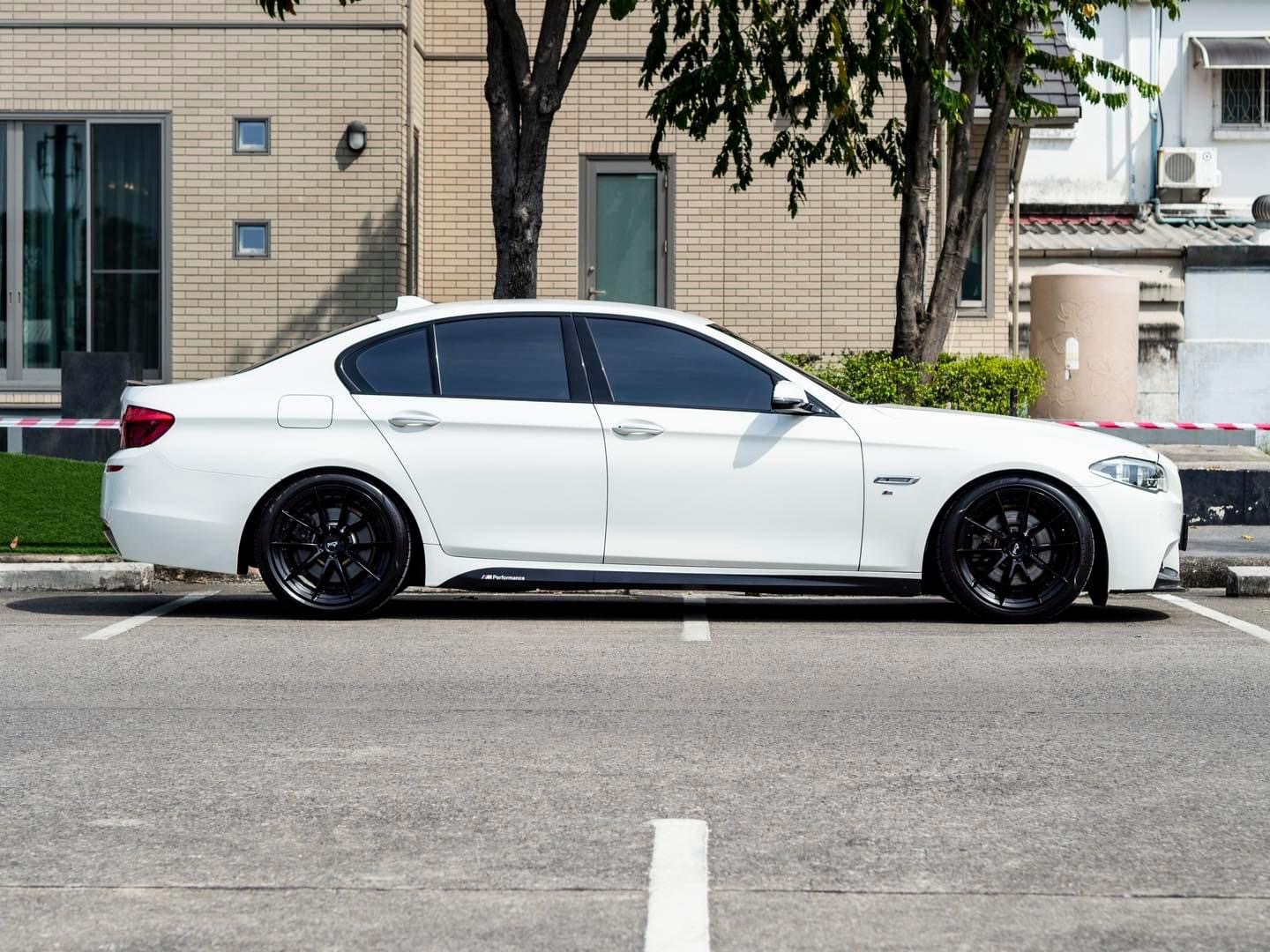 BMW 525d M SPORT LCi (F10) ปี 2014