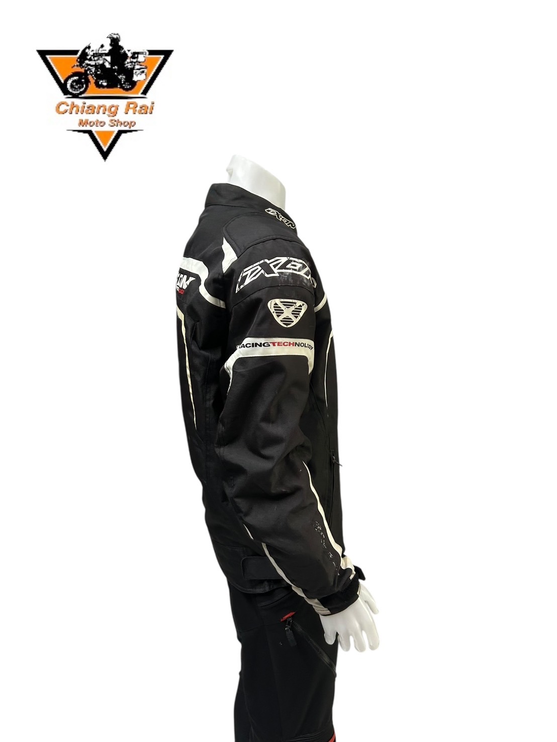 เสื้อขี่มอเตอร์ไซด์( มือสอง) CRSB 045 : อก 48" ยาว 27" (L) **Ixon**