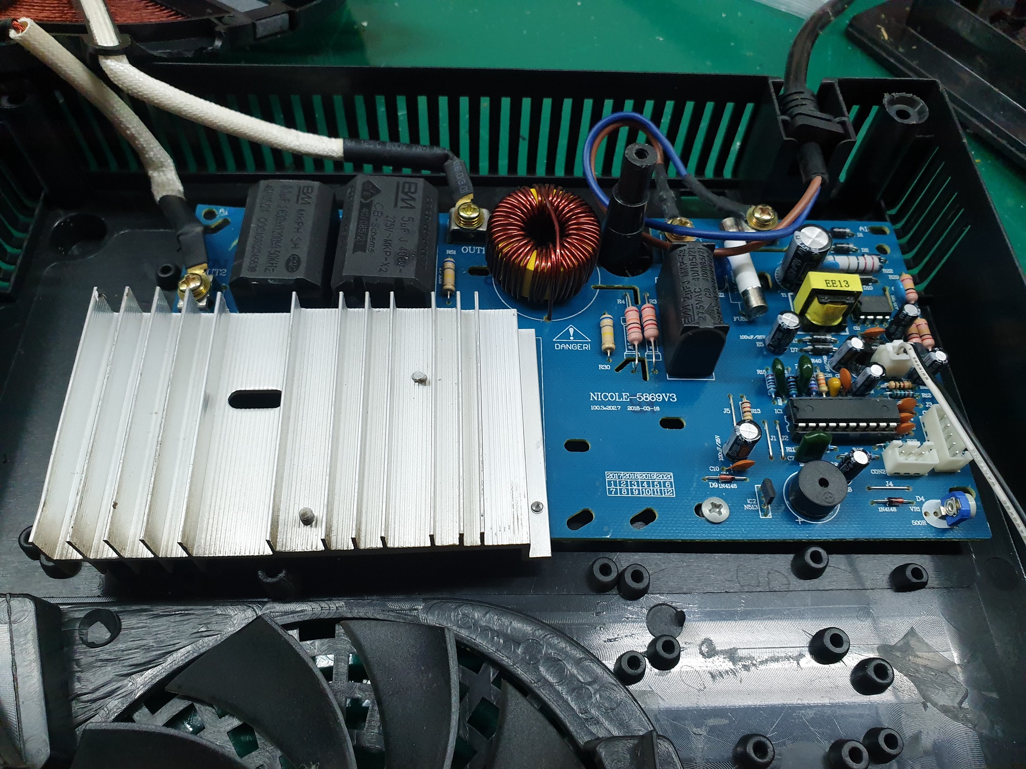 ซ่อมเตาแม่เหล็กไฟฟ้า ยี่ห้อ NiCOLE รุ่น AT-698A อาการเปิดไม่ติด