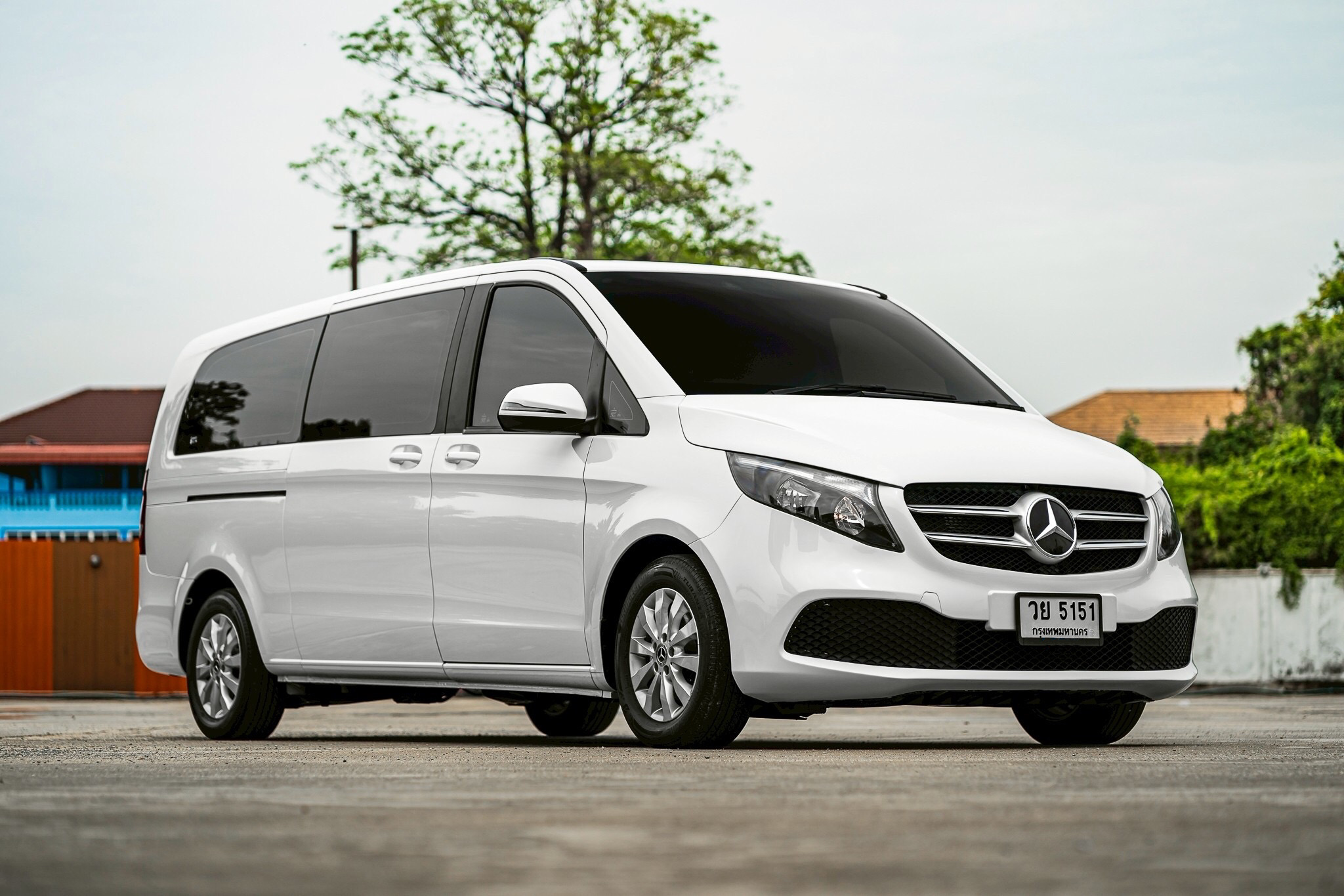 Benz V220d 2.0v Business W447 ปี 2019