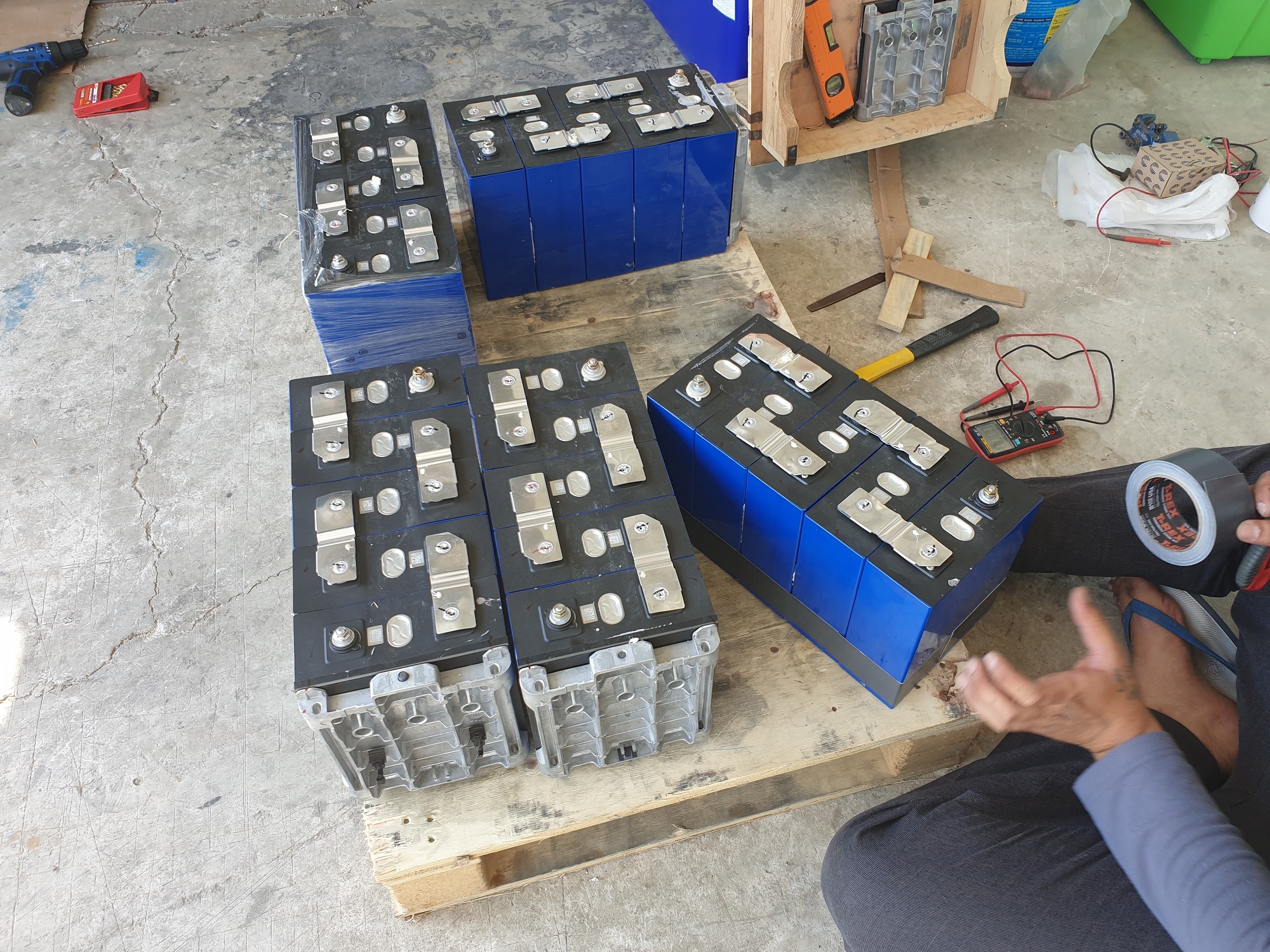 แบตเตอรี่ ฟอสเฟส 25s สำหรับโฟล์คลิฟไฟฟ้าคันใหญ่ ระบบ 80v ประกอบตามสั่ง