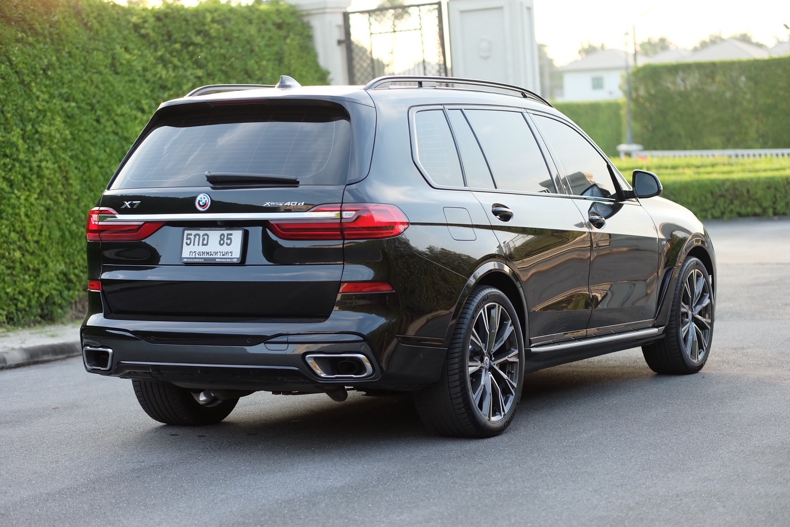 BMW X7 X-Drive 40d M-Sport รถออกปี 2023
