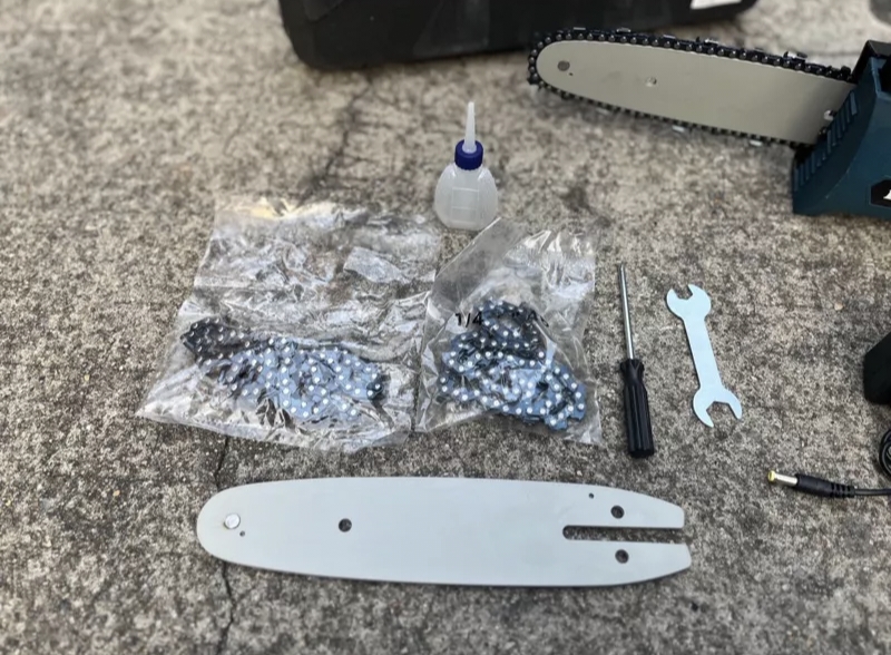 เลื่อยโซ่แบต Enzo 168V บาร์ 9 นิ้ว โซ่ 2 เส้น แบต 2 ก้อน