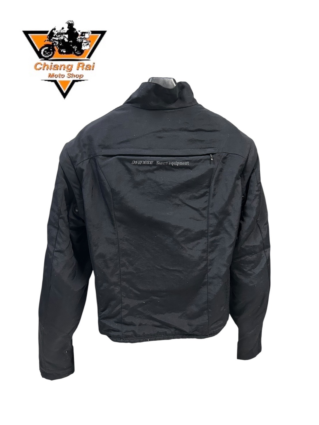 เสื้อขี่มอเตอร์ไซด์( มือสอง) CRSB 051 : อก 40" ยาว 23" (S) **Dainese**