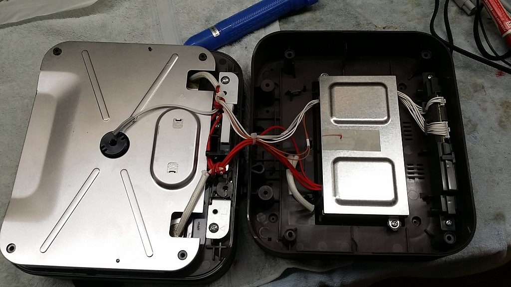 ซ่อมเครื่องปิ้งขนมปัง ยี่ห้อ Mitsubishi Electric รุ่น TO-ST1-T อาการเปิดไม่ติด