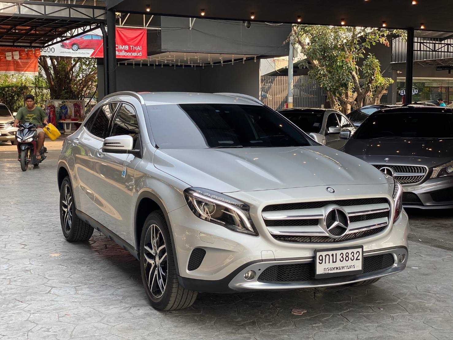 Mercedes Benz GLA200 ปี2016