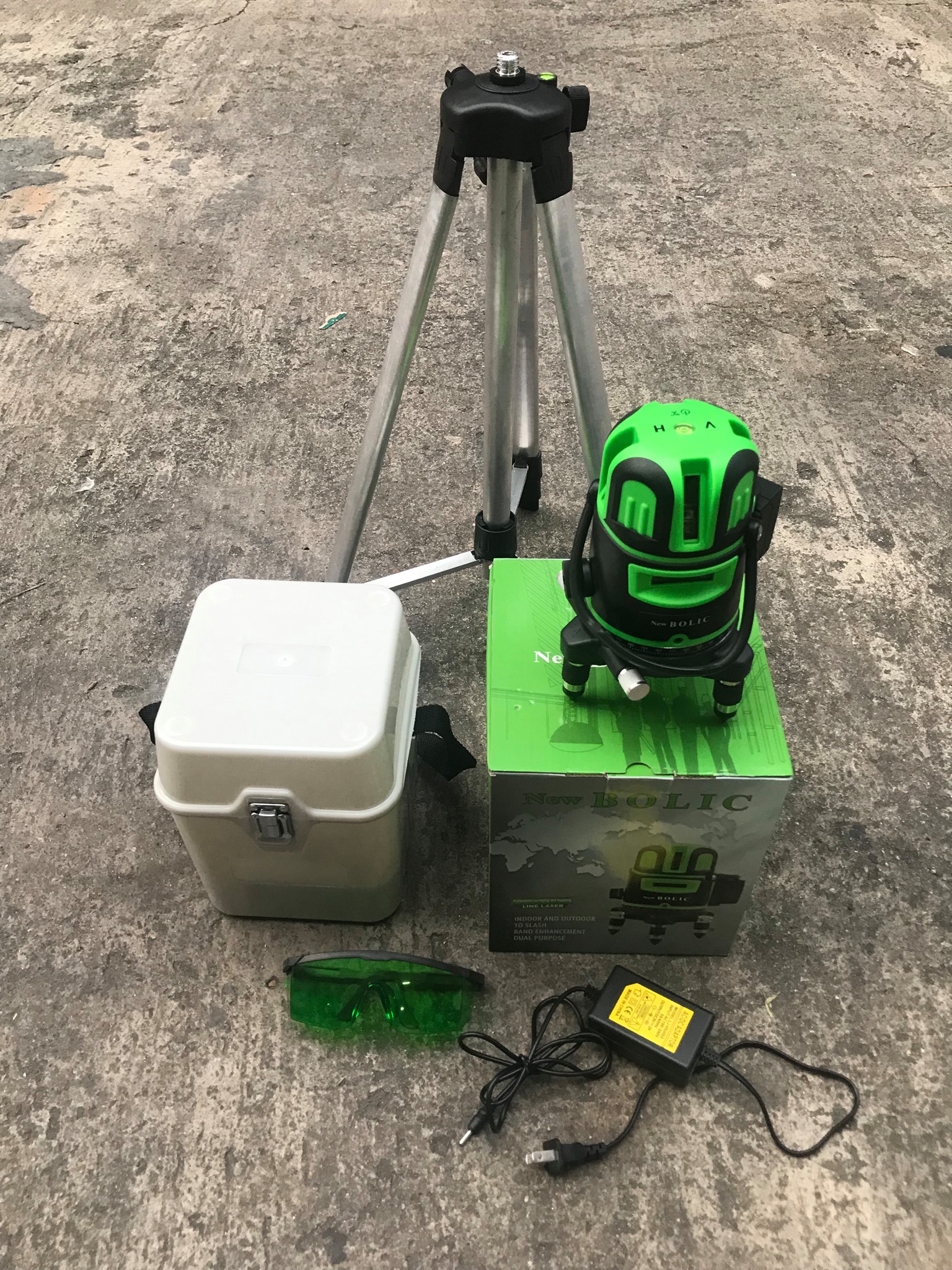เลเซอร์วัดระดับ 5 เส้น New Bolic แสงสีเขียว