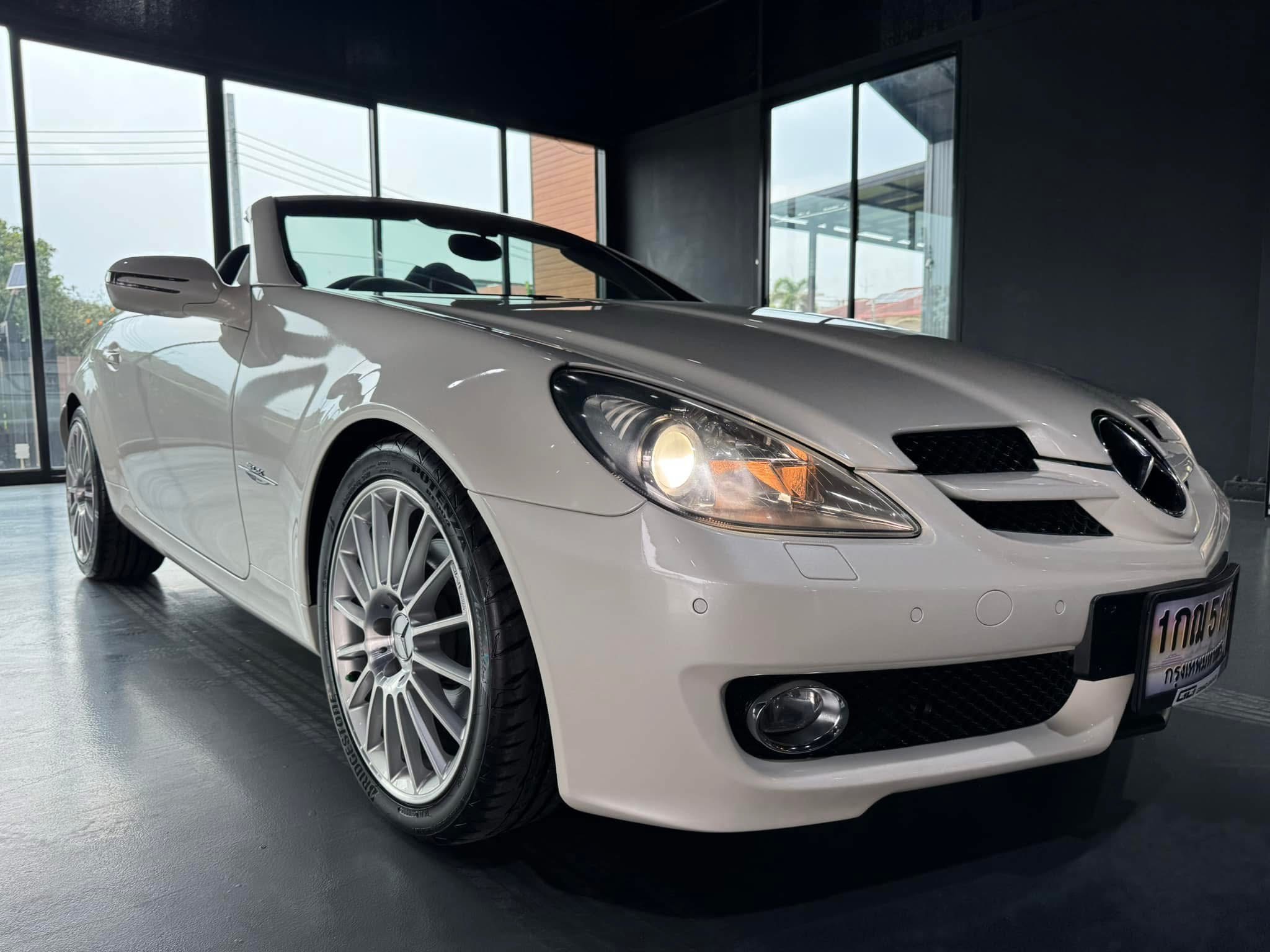 Benz SLK200 KOM 2Look Edition สีขาวมุข ปี 2010