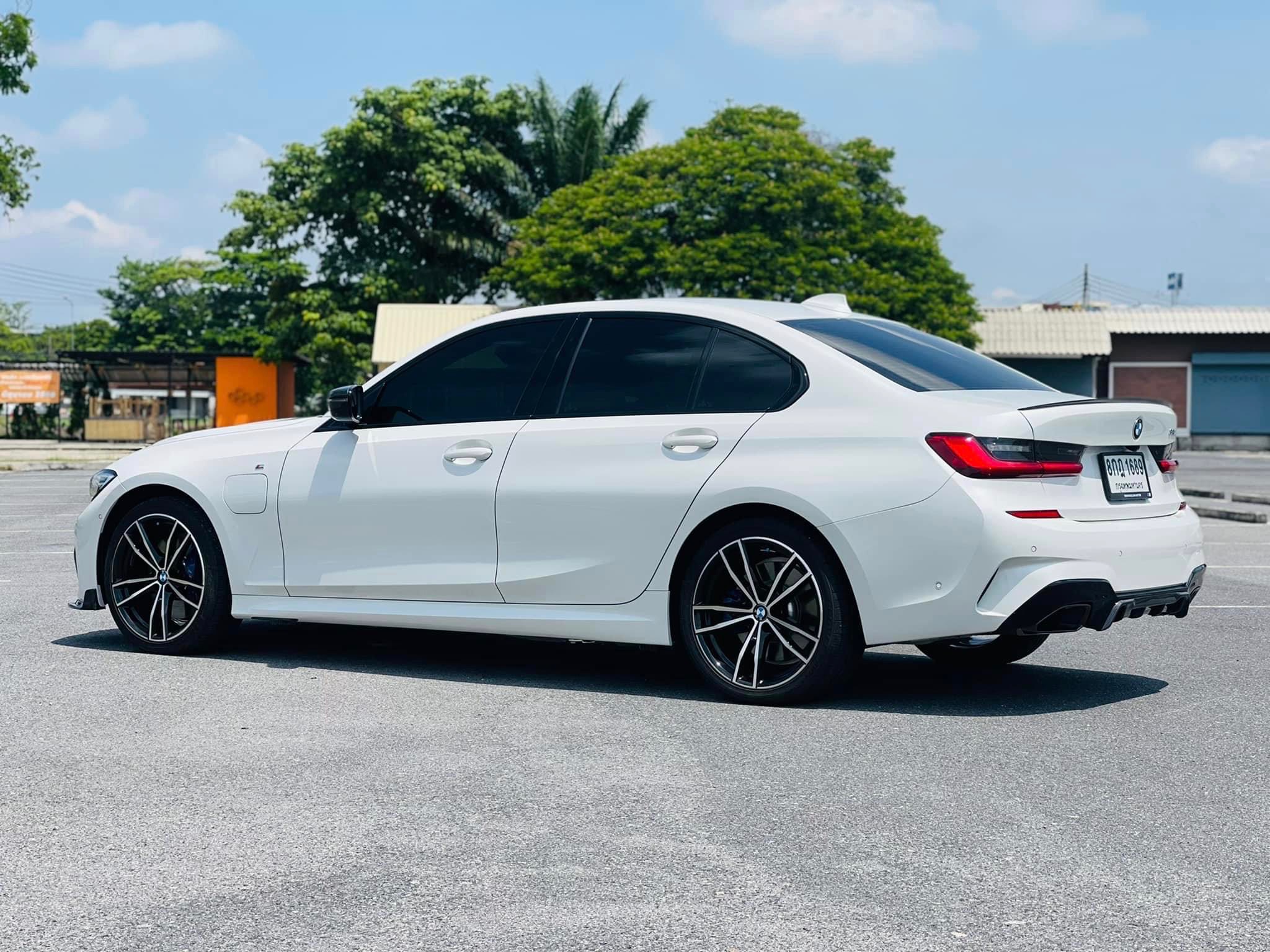 BMW 330e M Sport Plug-in Hybrid โฉม G20 ปี 2022