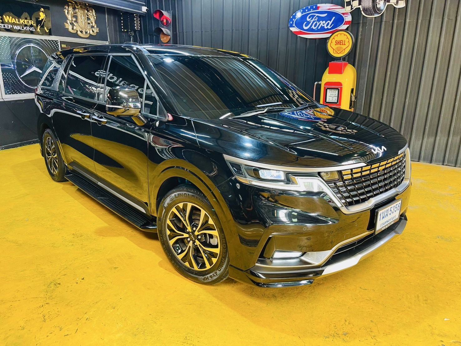 KIA GRAND CARNIVAL 2.2 EX ปี2022