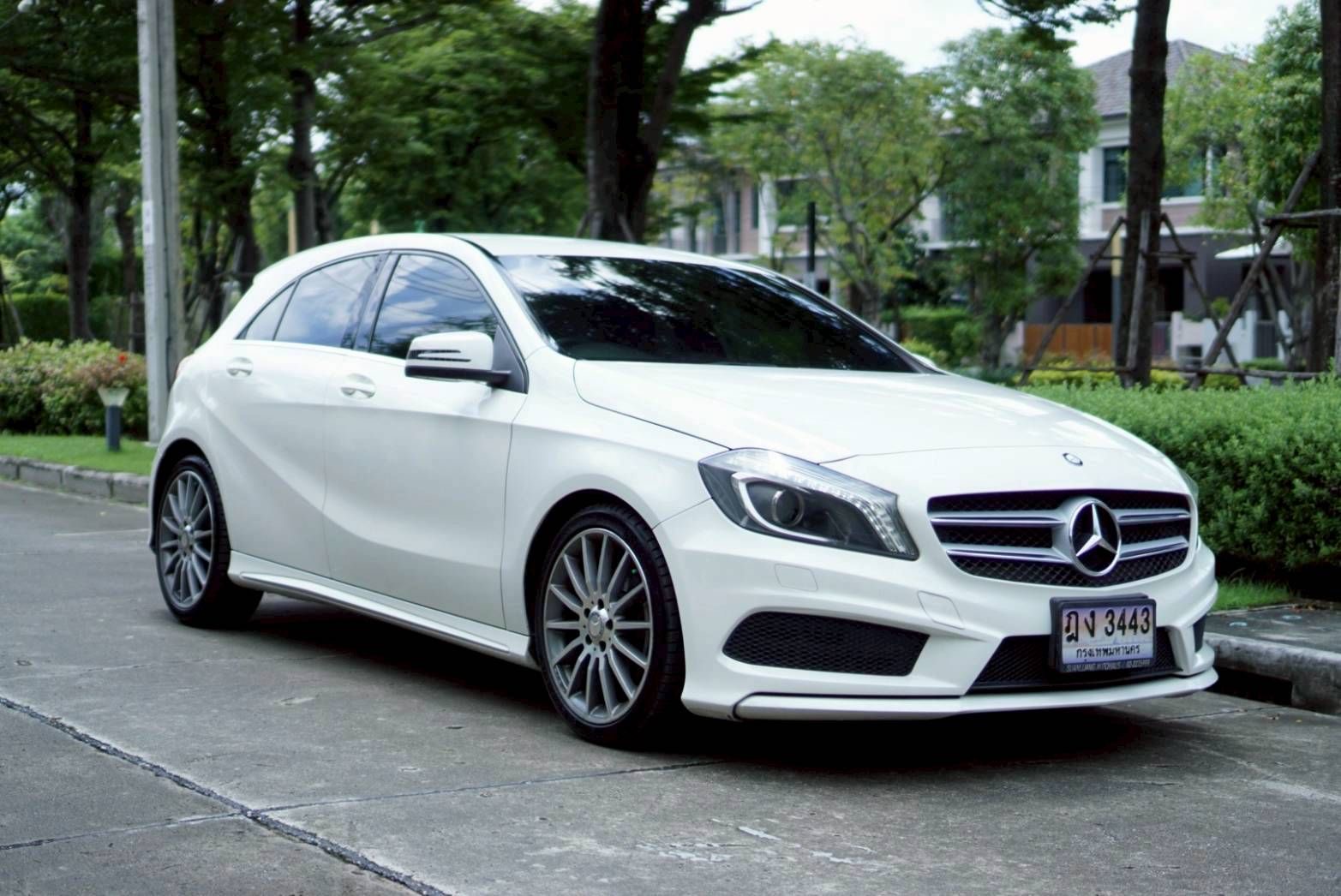 Benz A180 AMG Sport ปี 2015