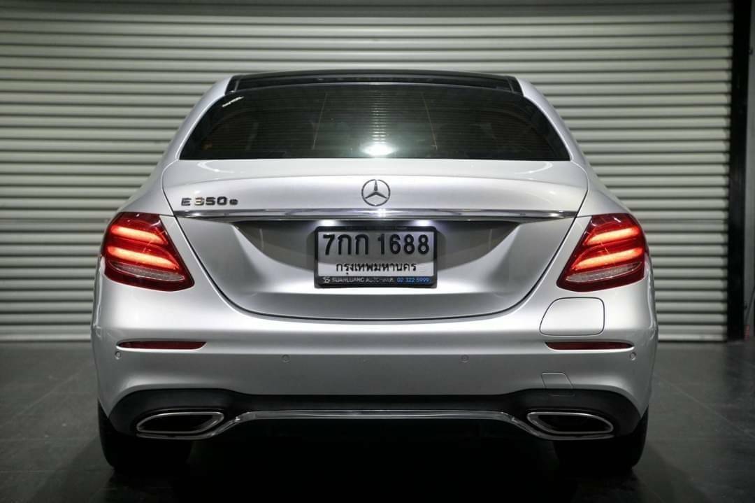 Mercedes-Benz E350e AMG ปี 2018