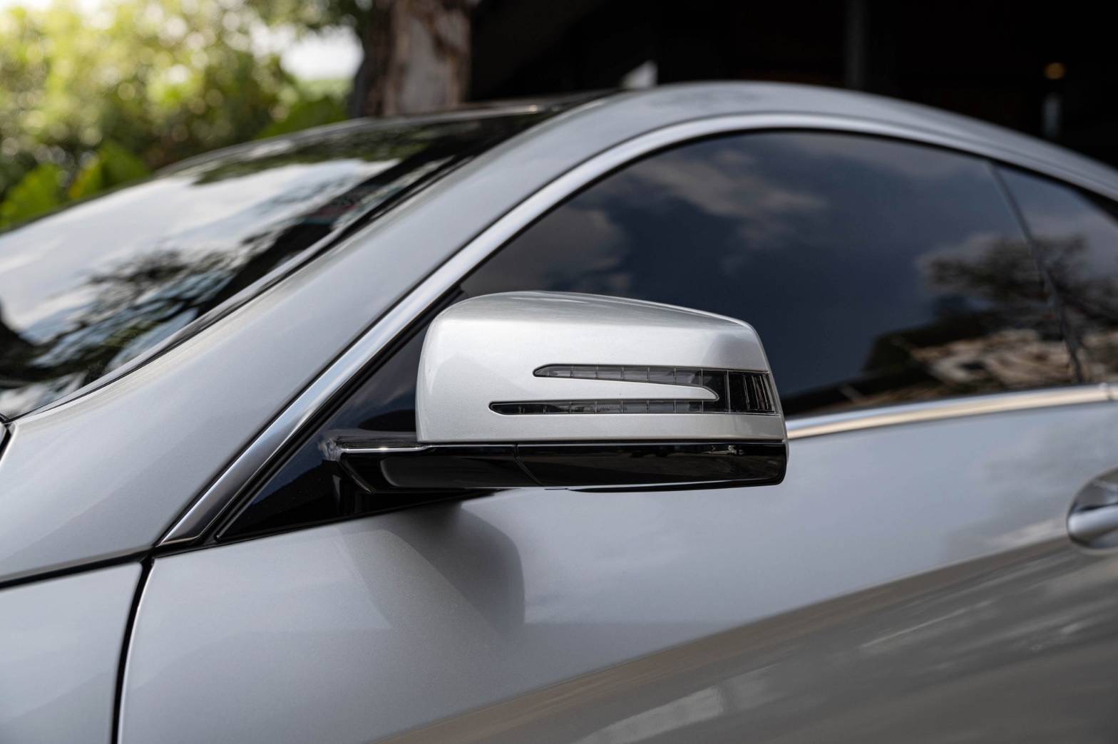 Mercedes Benz E200 Coupe AMG สีบรอนซ์ W207 facelift ปี 2015